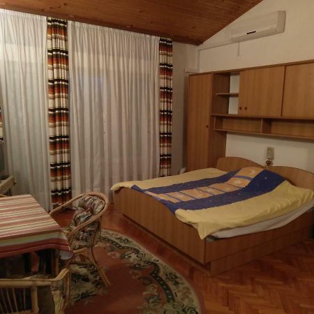 Apartmani Marijana Selce Εξωτερικό φωτογραφία