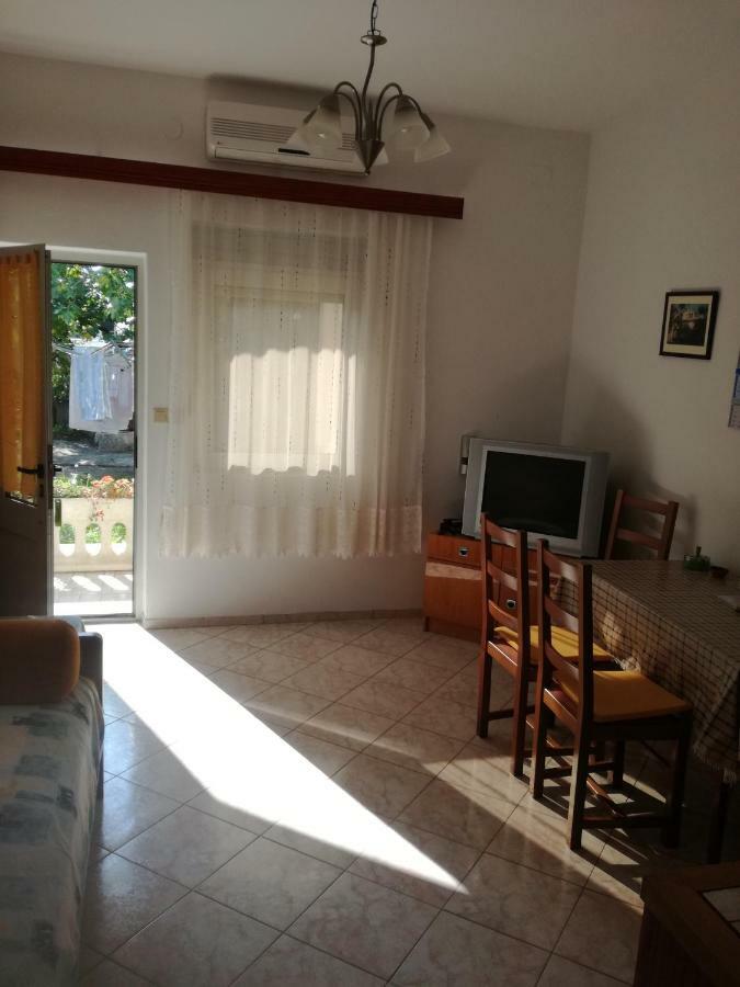 Apartmani Marijana Selce Εξωτερικό φωτογραφία
