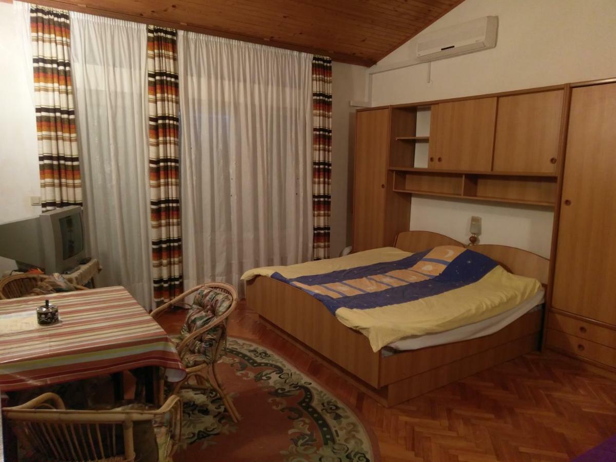 Apartmani Marijana Selce Εξωτερικό φωτογραφία